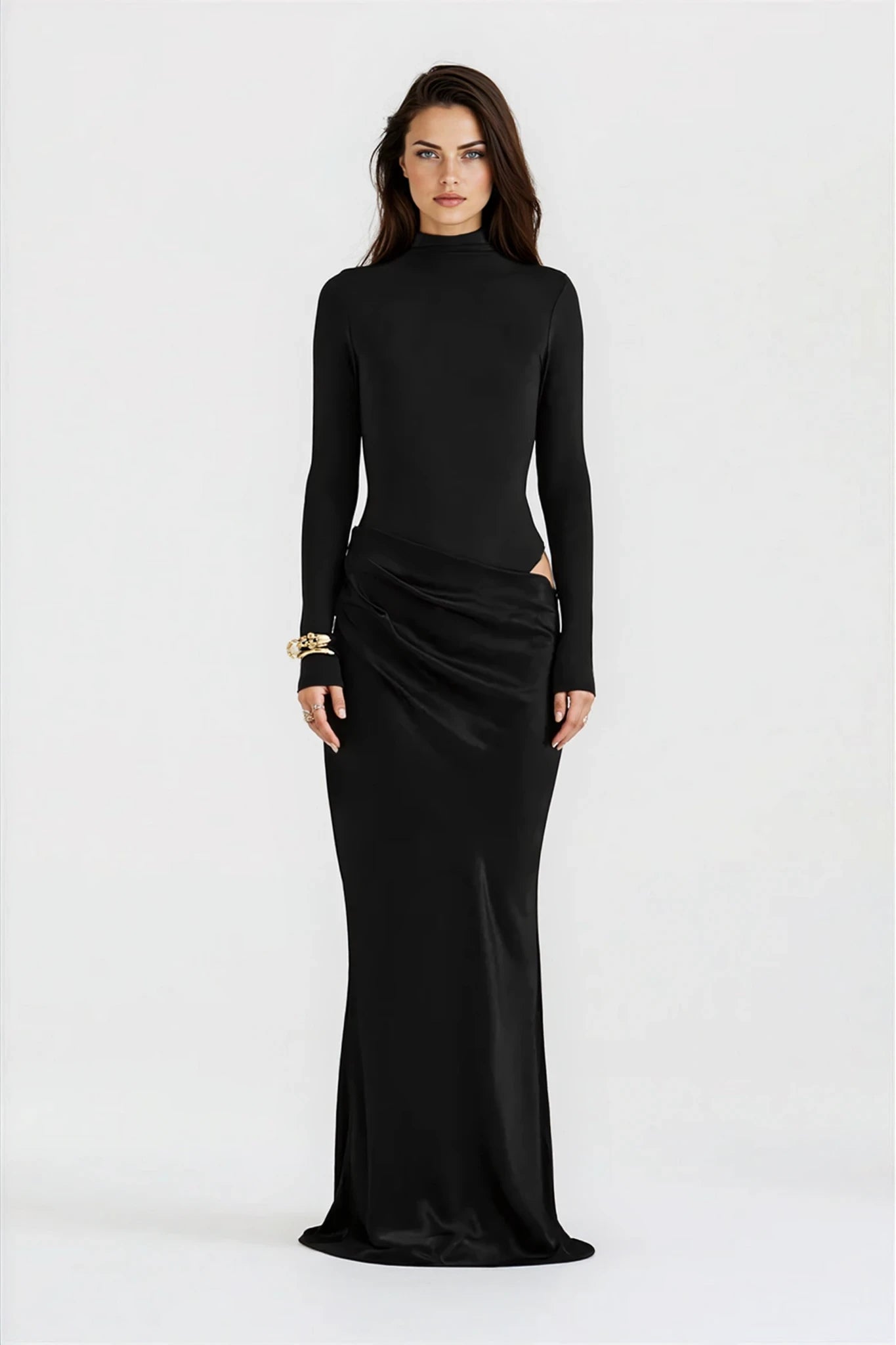 שמלה דגם אמיליה